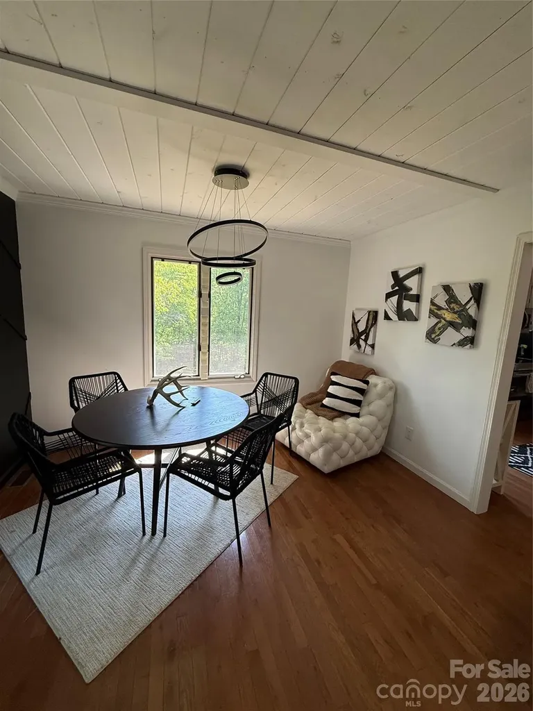2922 Lovie Lane Hudson NC 28638