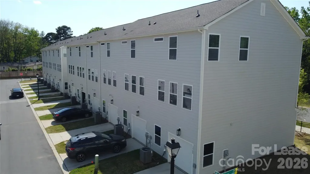 3948 Winterfield Place Charlotte NC 28205