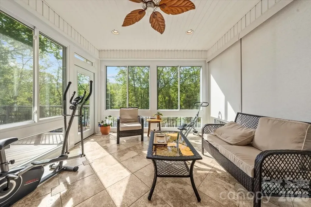 135 Harbor Drive W Lexington NC 27292