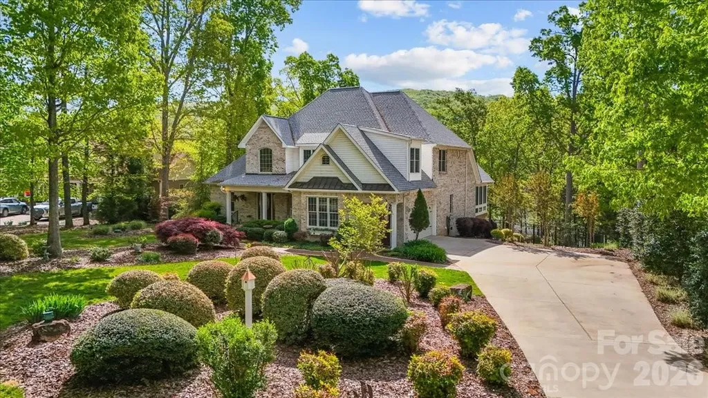 135 Harbor Drive W Lexington NC 27292
