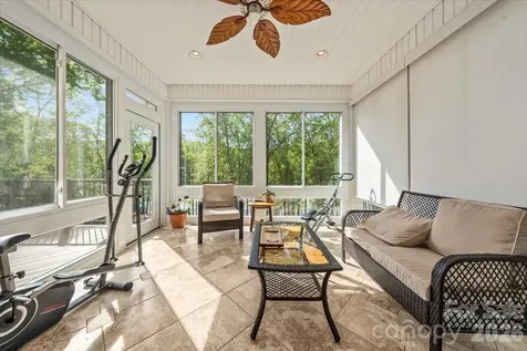 135 Harbor Drive W Lexington NC 27292