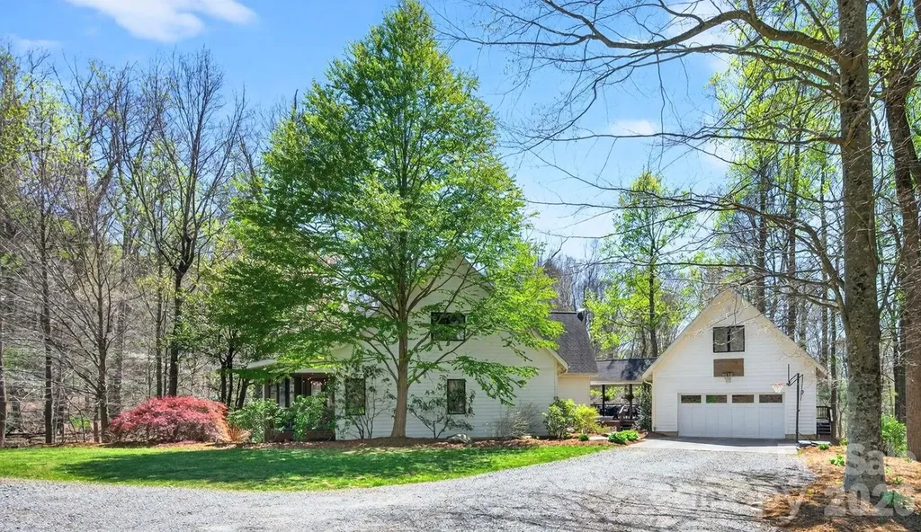 257 Jones Cove Road Asheville NC 28805