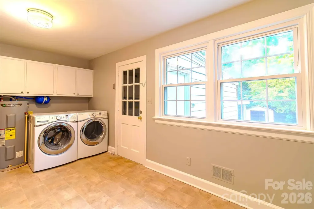 3428 Wade Avenue Raleigh NC 27607