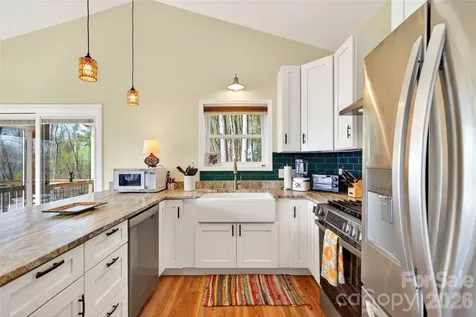 155 Wrenlock Drive Little Switzerland NC 28752