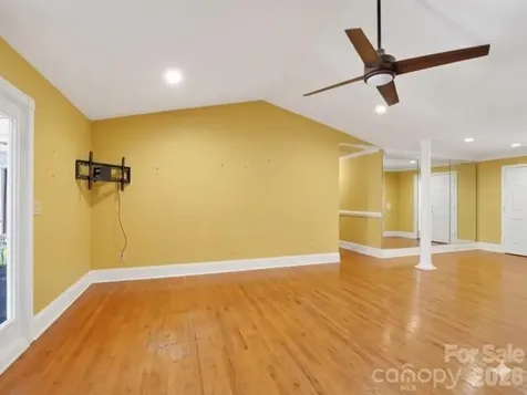 1035 Mcmillan Road Cheraw SC 29520