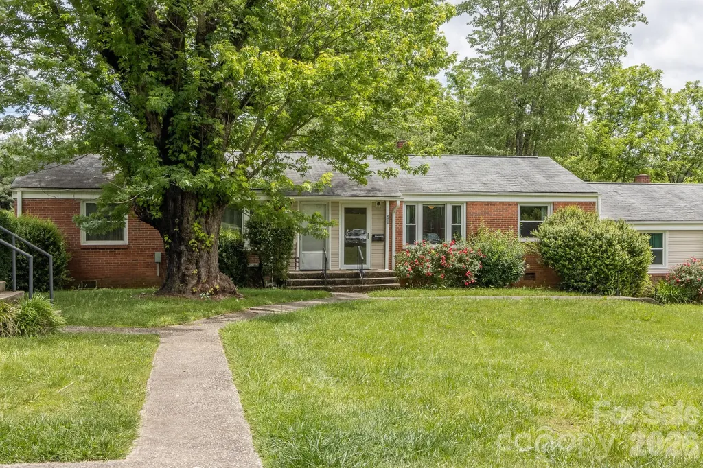 41 Trowbridge Lane Brevard NC 28712