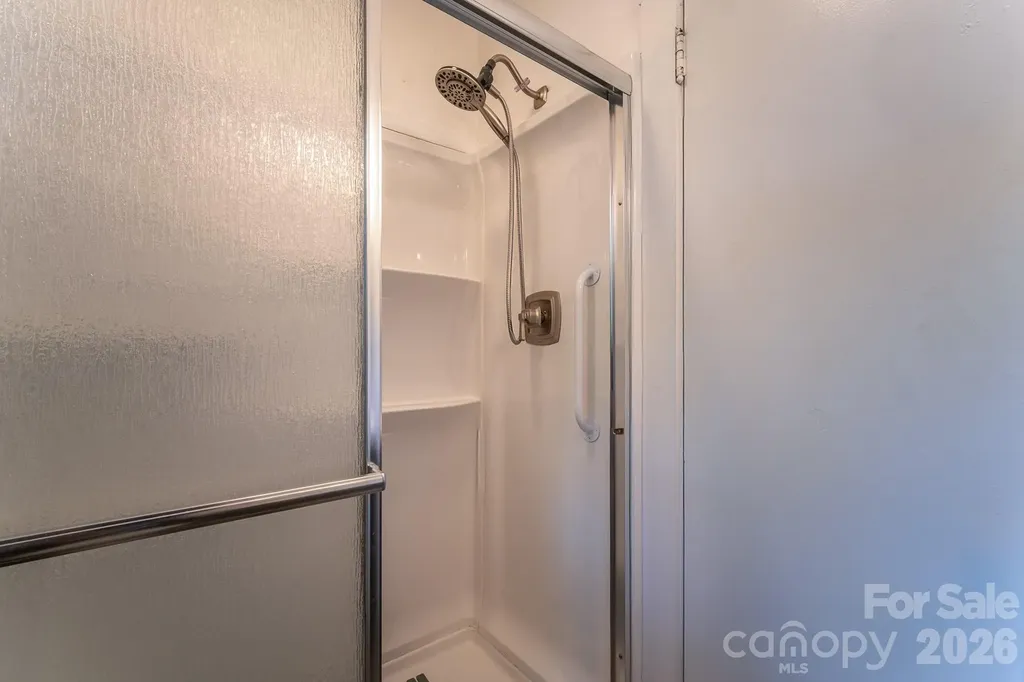 41 Trowbridge Lane Brevard NC 28712