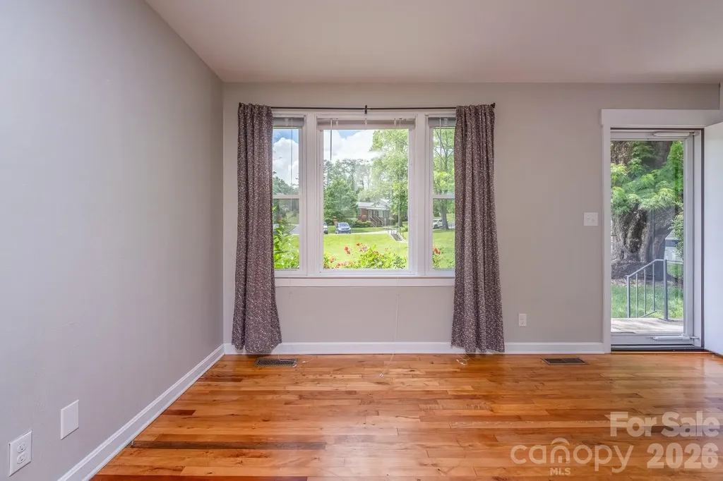 41 Trowbridge Lane Brevard NC 28712