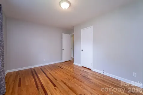 41 Trowbridge Lane Brevard NC 28712