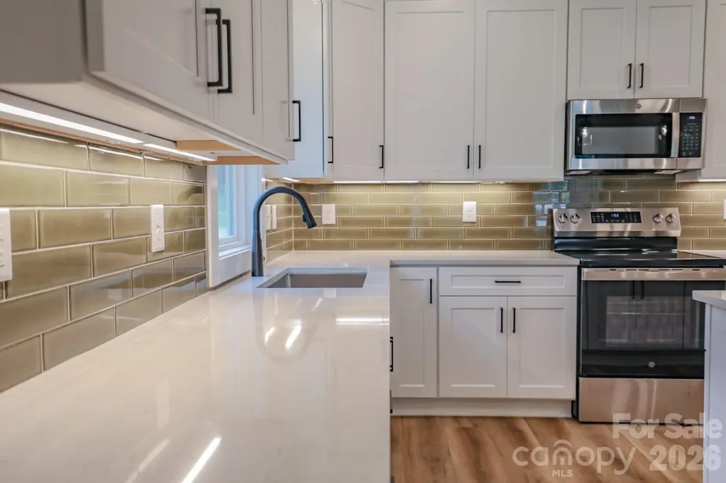156 Oakdale Drive Morganton NC 28655