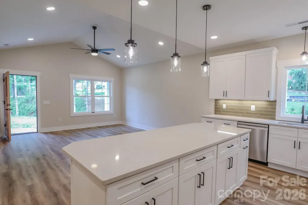 156 Oakdale Drive Morganton NC 28655