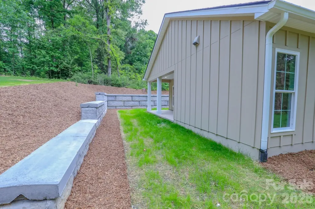 156 Oakdale Drive Morganton NC 28655