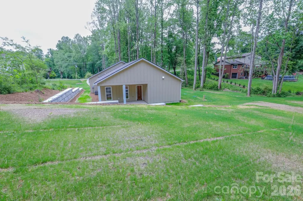 156 Oakdale Drive Morganton NC 28655