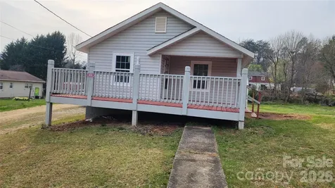 431 Ashworth Circle Marion NC 28752