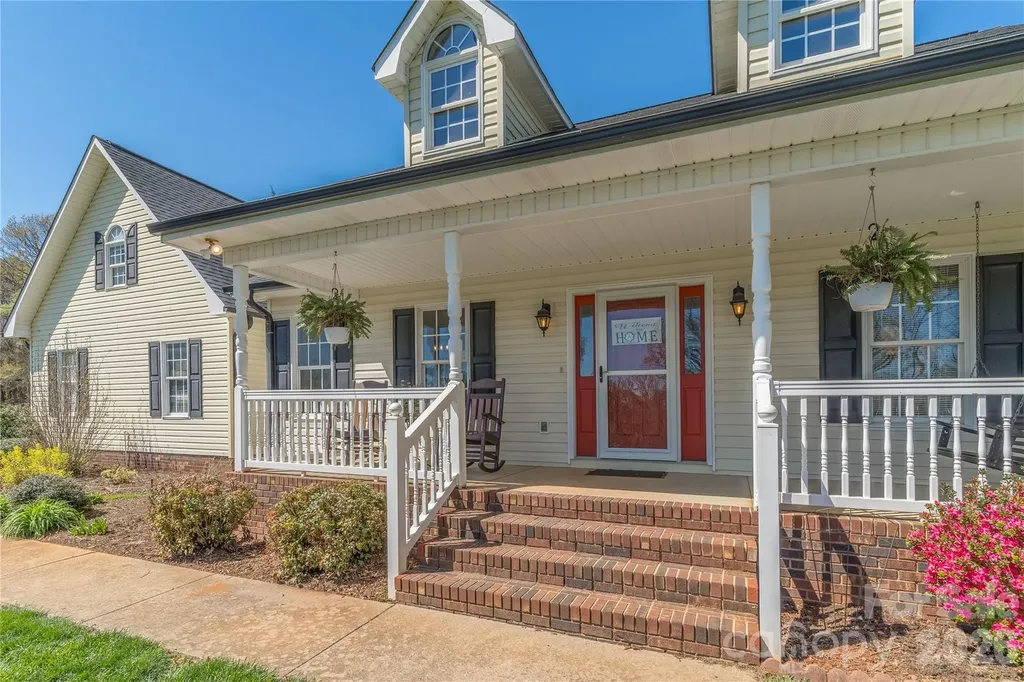 127 Millbranch Lane Statesville NC 28625