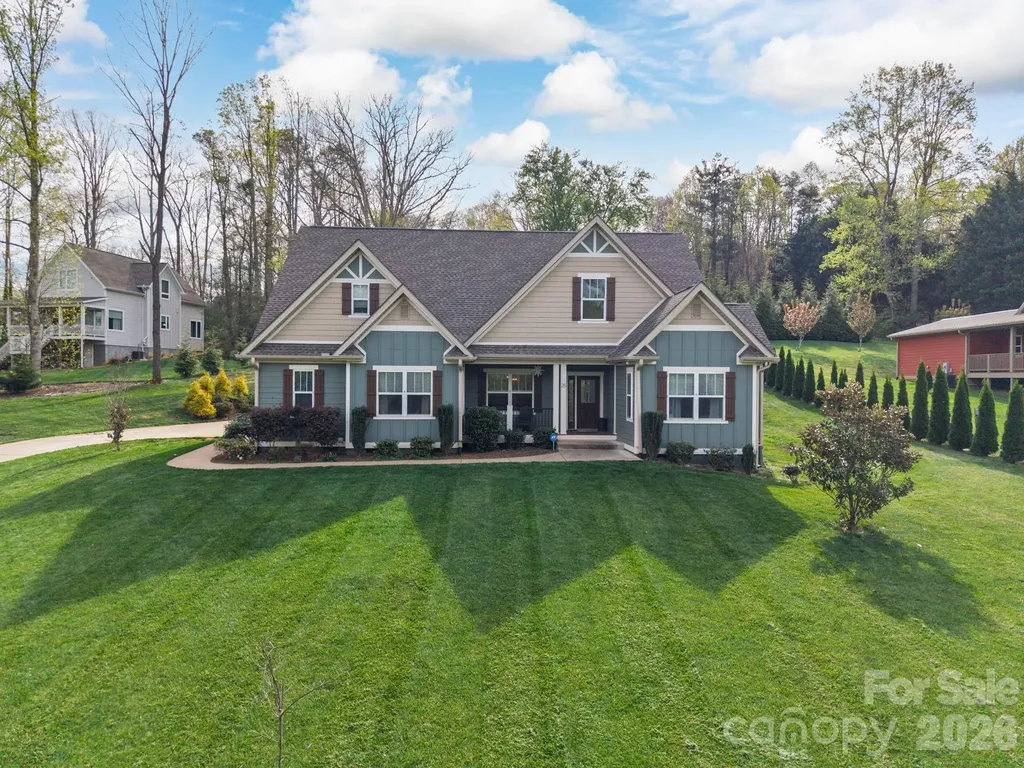 25 W Haven Drive Arden NC 28704