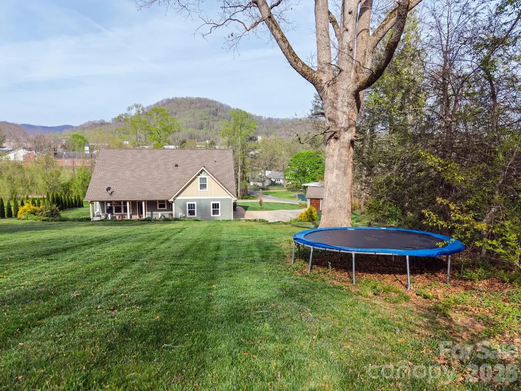 25 W Haven Drive Arden NC 28704