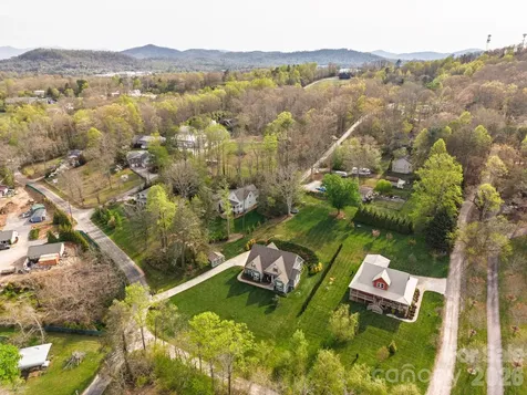 25 W Haven Drive Arden NC 28704