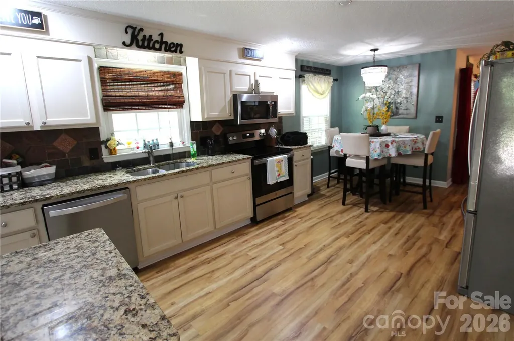 2600 Lakewood Drive Gastonia NC 28052