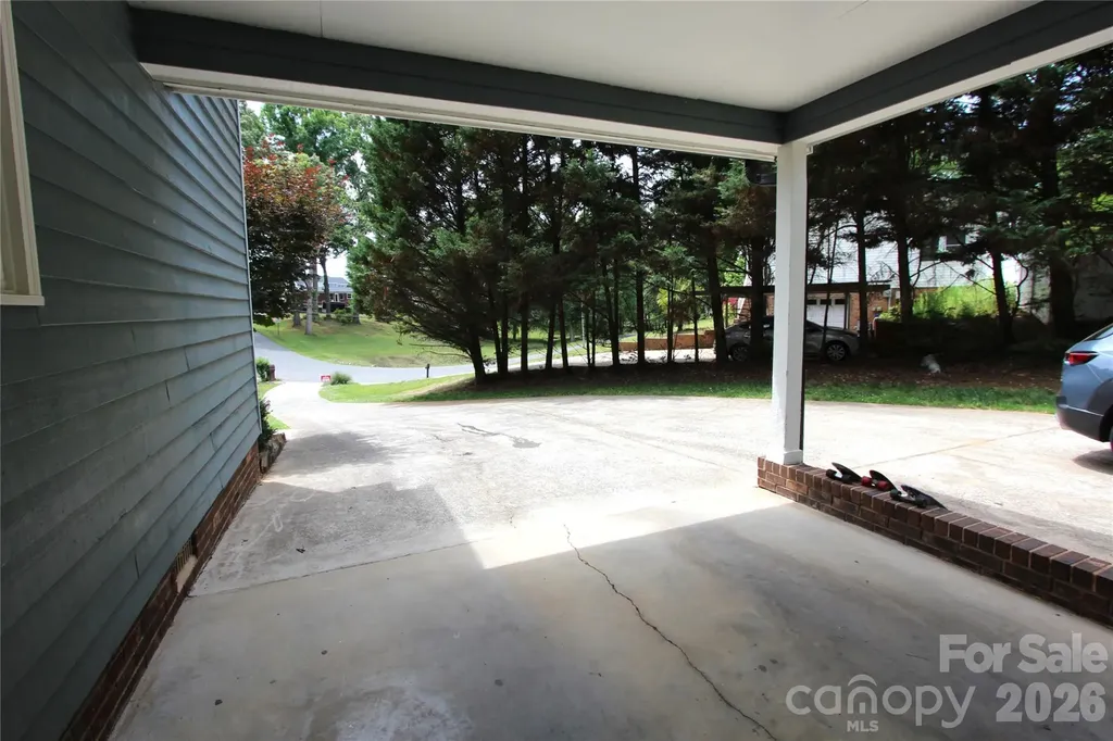 2600 Lakewood Drive Gastonia NC 28052