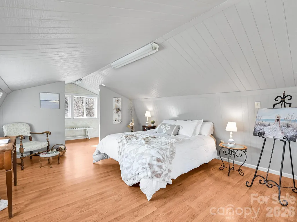 90 Davidson Gap Road Leicester NC 28748