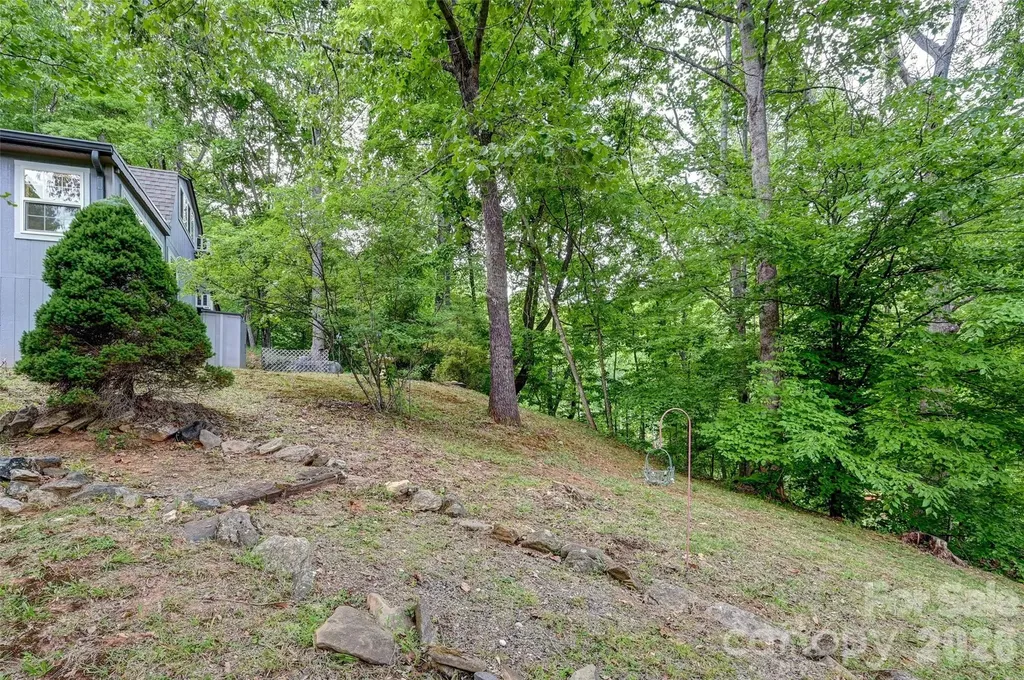 90 Davidson Gap Road Leicester NC 28748