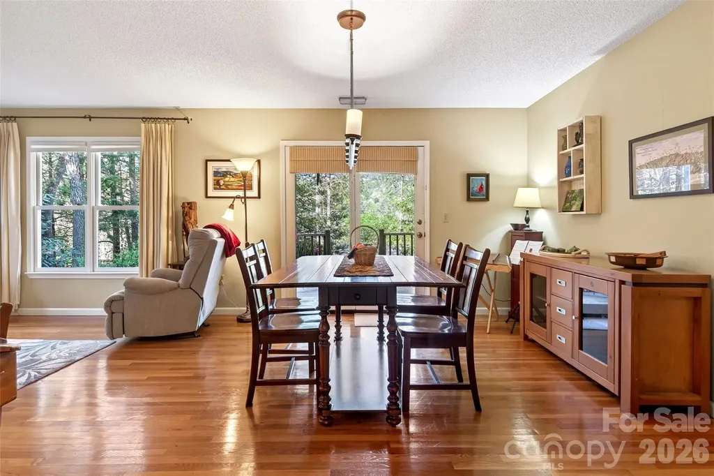 715 Laurel Avenue Black Mountain NC 28711