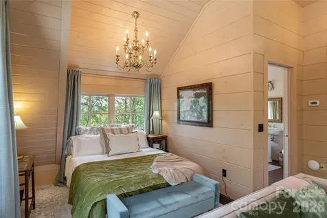 106 Mccauley Drive Asheville NC 28803