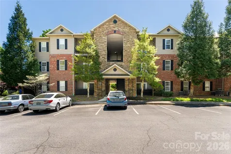132 Appeldoorn Circle Asheville NC 28803