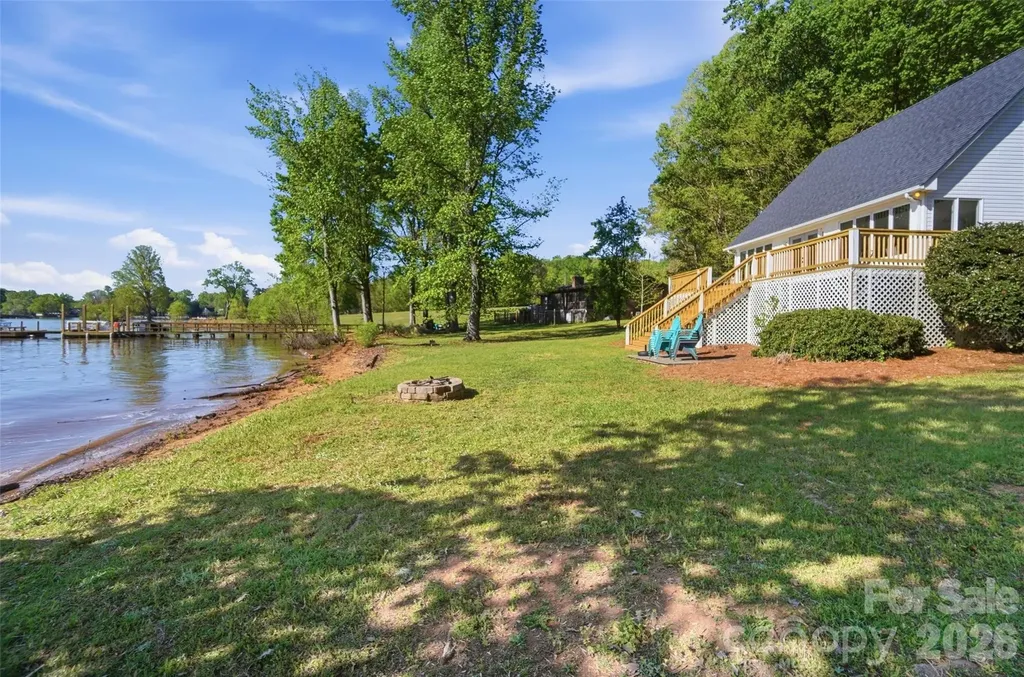 449 Island View Drive Lexington NC 27292