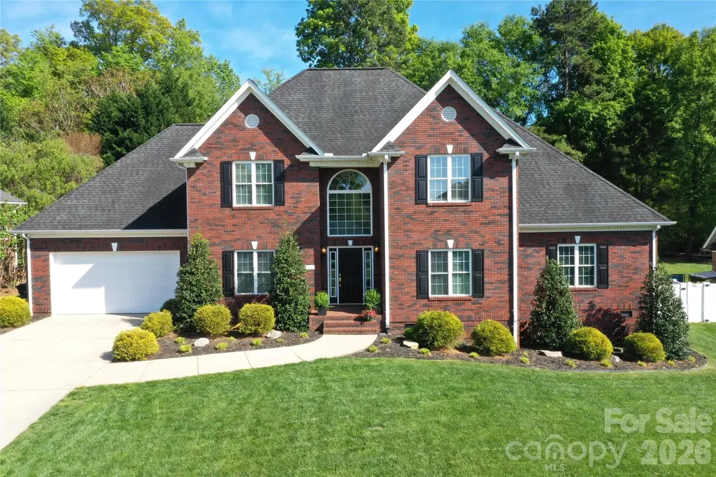 406 5th Avenue NE Conover NC 28613