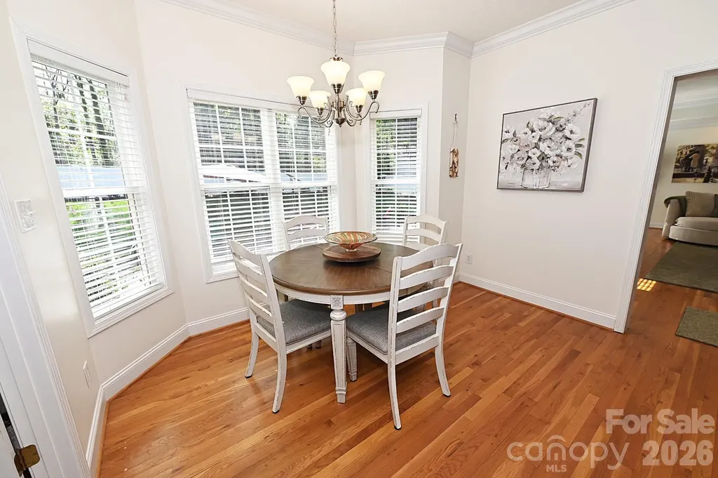 406 5th Avenue NE Conover NC 28613