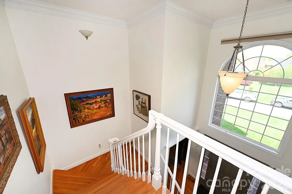 406 5th Avenue NE Conover NC 28613
