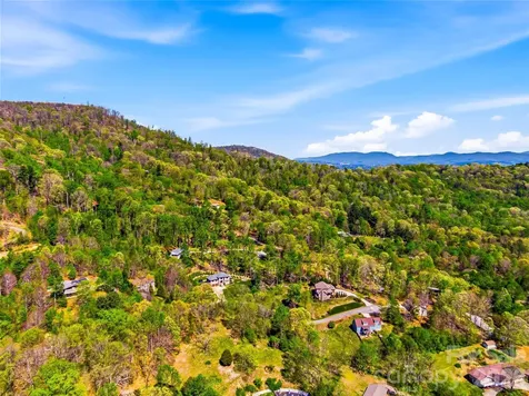 24 Sunnie Rae Lane Candler NC 28715