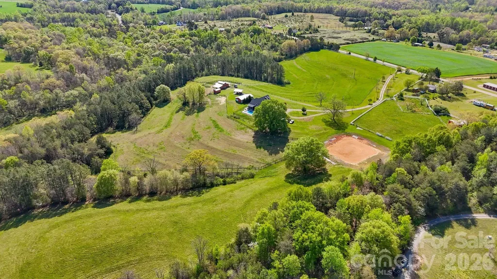 319 Hopewell Road Ellenboro NC 28040