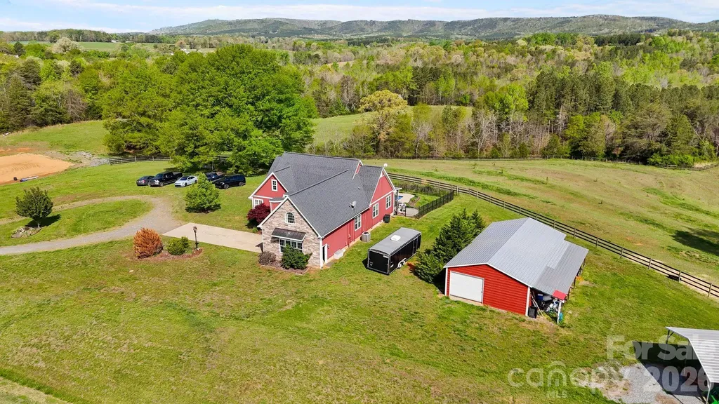 319 Hopewell Road Ellenboro NC 28040