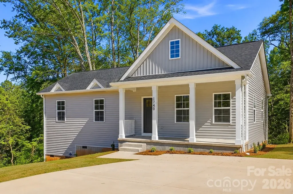 1740 Moss Court Gastonia NC 28054