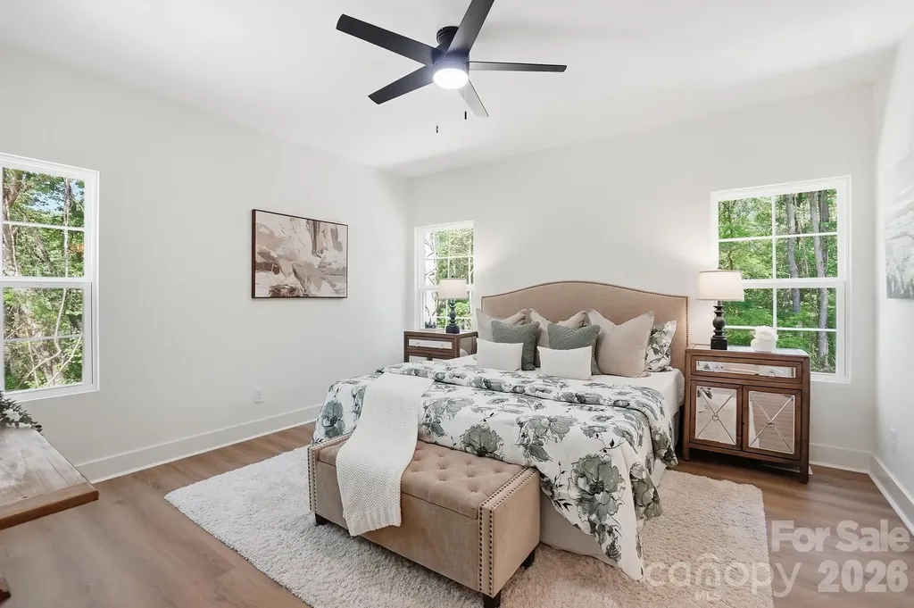 1740 Moss Court Gastonia NC 28054