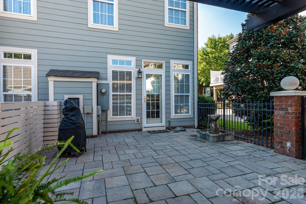 438 Magnolia Street Davidson NC 28036