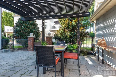 438 Magnolia Street Davidson NC 28036