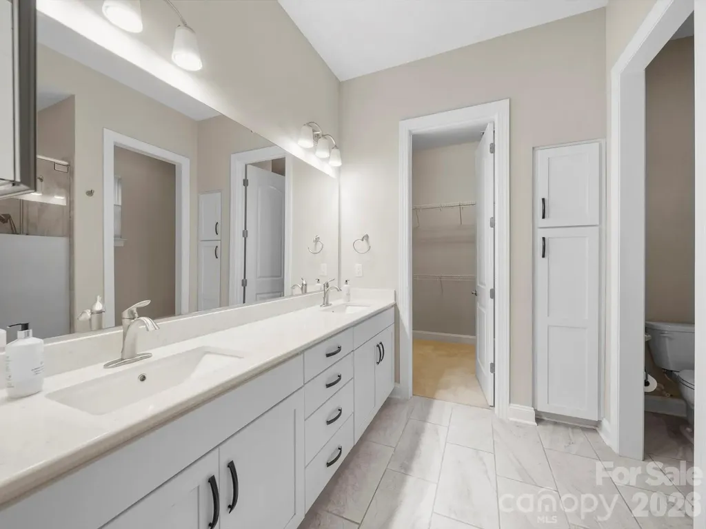 253 Stone Mountain Way Denver NC 28037