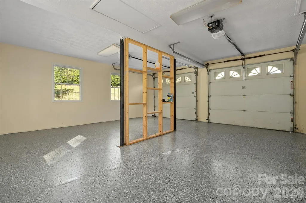 15 Kylie Grace Lane Candler NC 28715