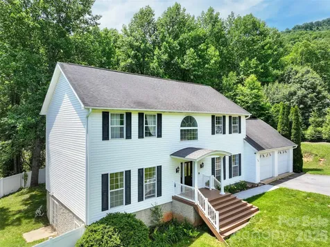 15 Kylie Grace Lane Candler NC 28715