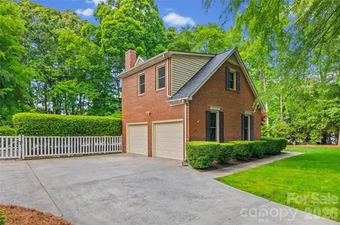 1596 Old Tara Lane Fort Mill SC 29708