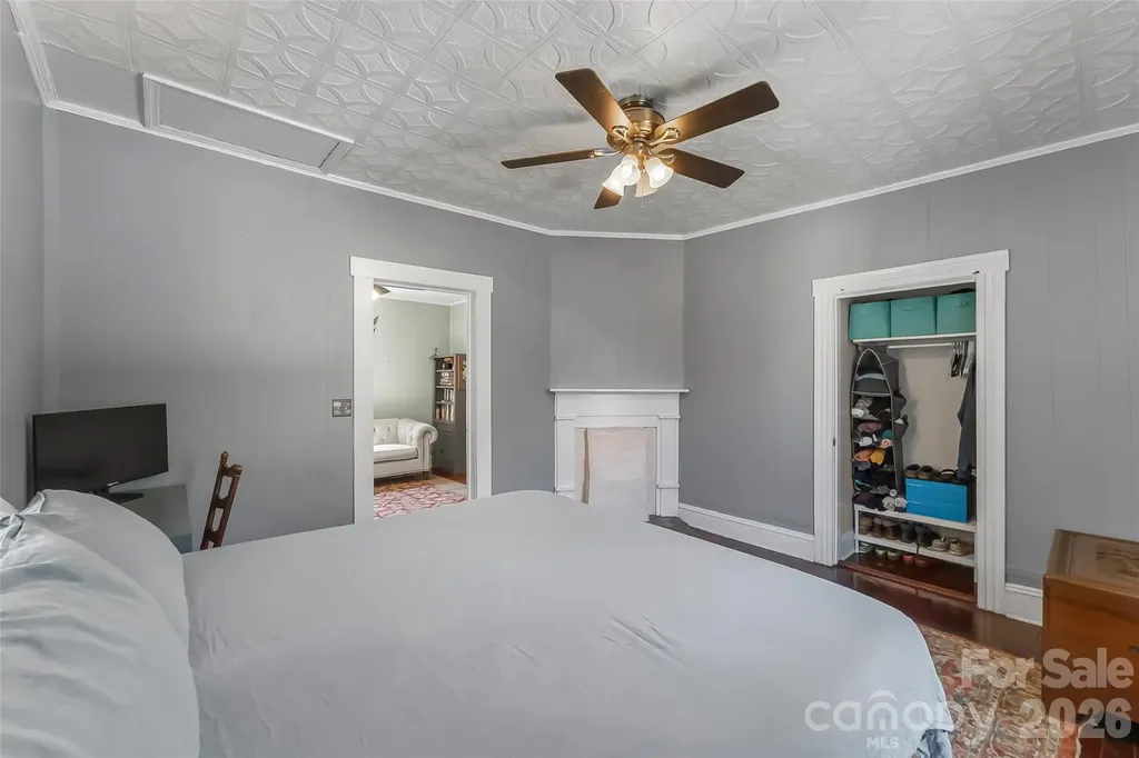 66 Adams Street Asheville NC 28801