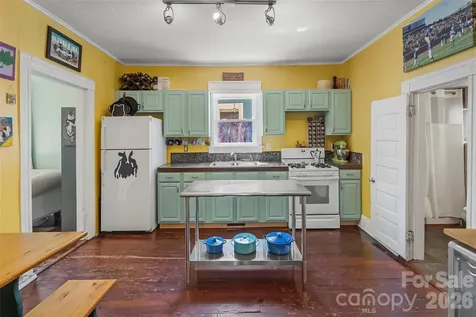 66 Adams Street Asheville NC 28801