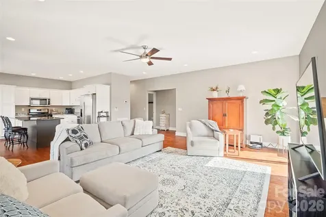 223 River Breeze Lane Etowah NC 28729
