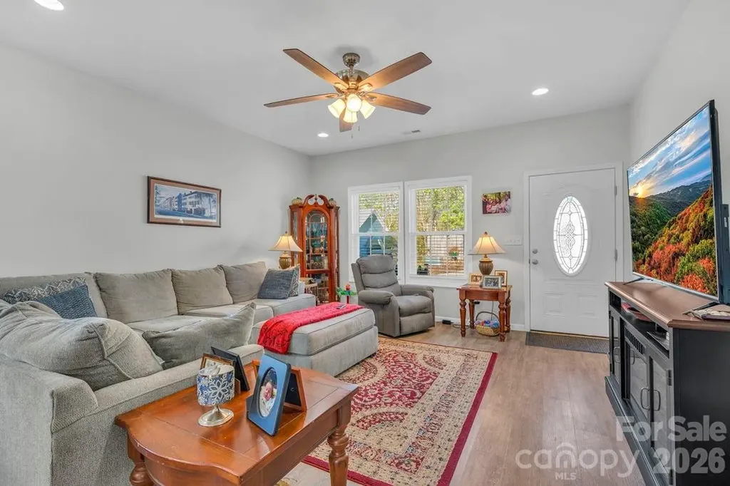 24 Merideth Drive Marion NC 28752