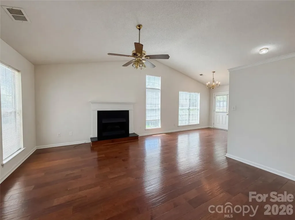 12525 Panthersville Drive Charlotte NC 28269