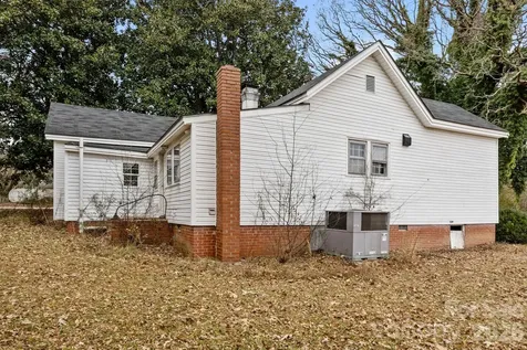 2821 Old Fairground Road Angier NC 27501